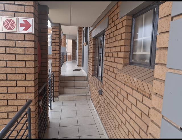 2 BEDROOM APARTMENT FOR SALE IN SAGEWOOD